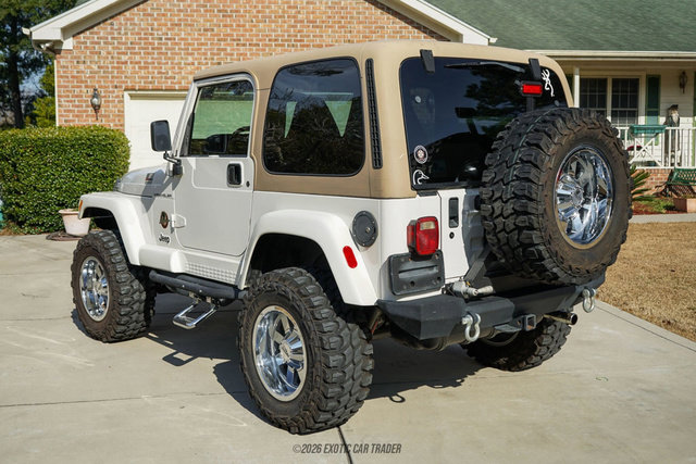 Used 2002 Jeep Wrangler Sahara AWD/4WD image 6