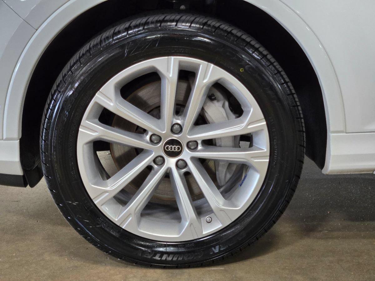Used 2025 Audi Q7 3.0T Premium Plus AWD/4WD image 19