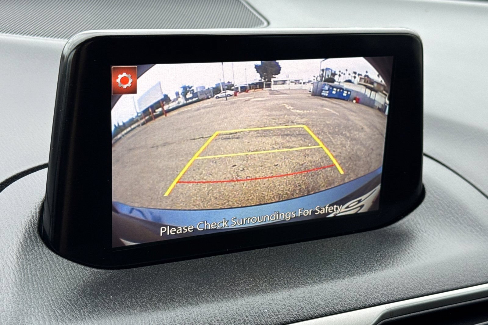 Used 2018 MAZDA MAZDA3 Touring FWD image 20