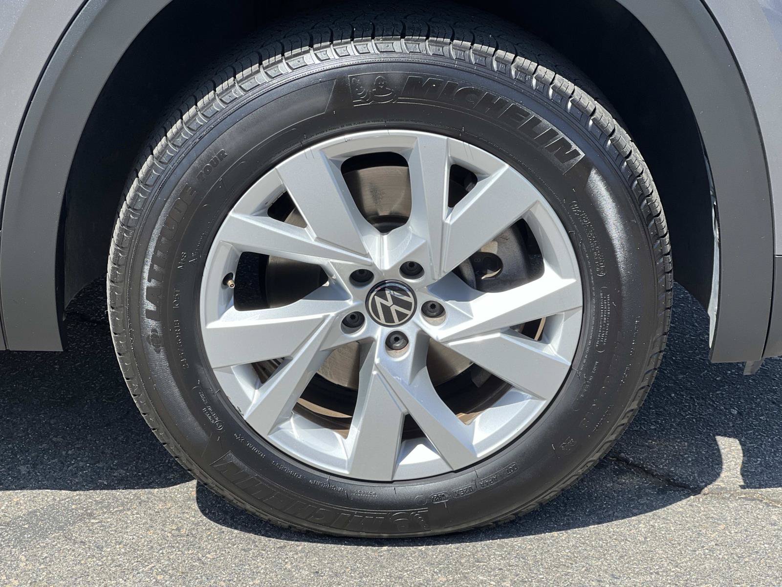 Used 2020 Volkswagen Atlas Cross Sport S AWD/4WD image 27