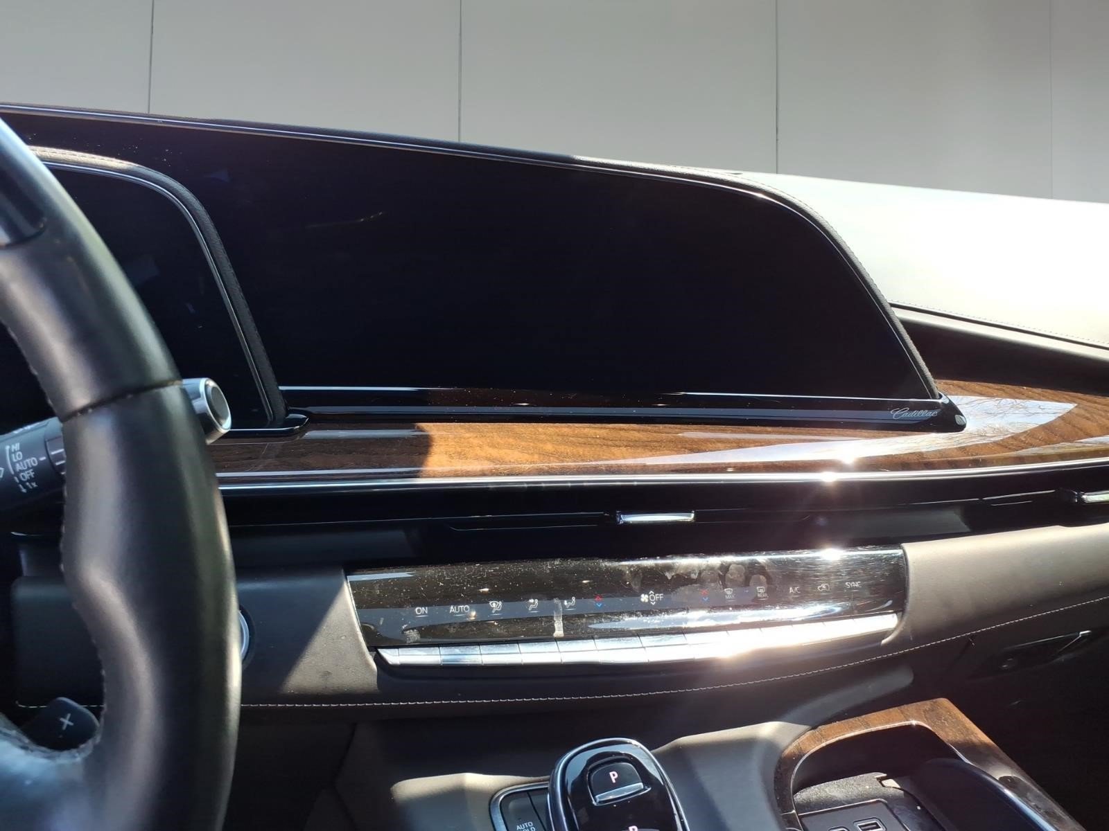 Used 2022 Cadillac Escalade Sport Platinum AWD/4WD image 19