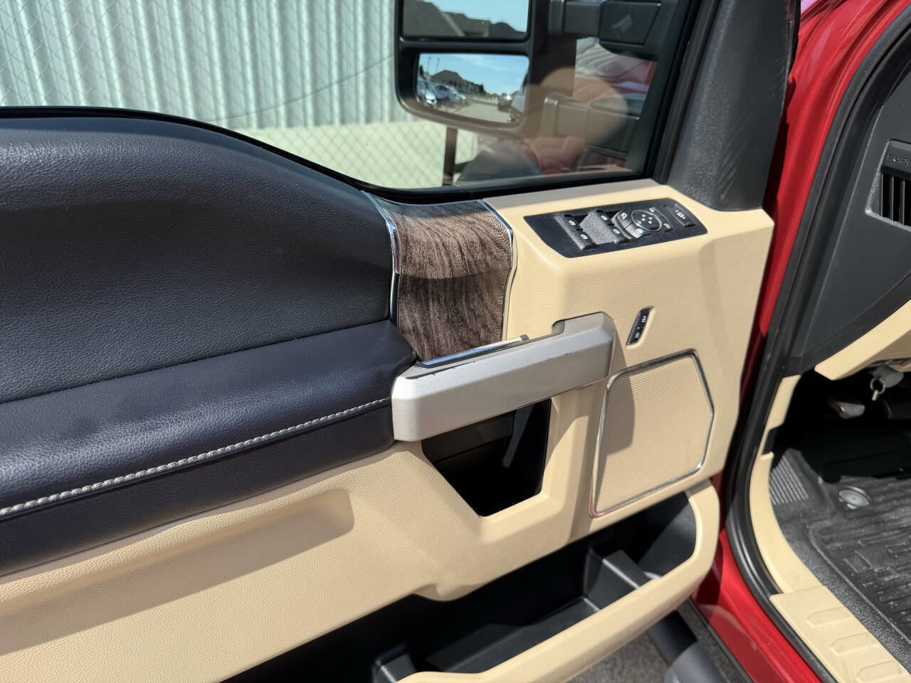 Used 2019 Ford F550 4x4 Crew Cab Super Duty image 14