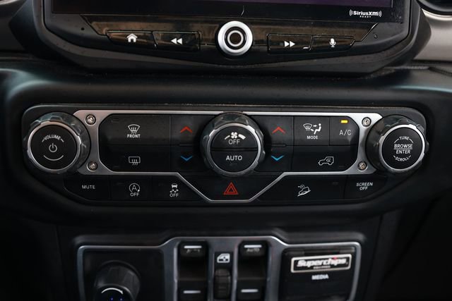 Used 2018 Jeep Wrangler Unlimited Sport S AWD/4WD image 37