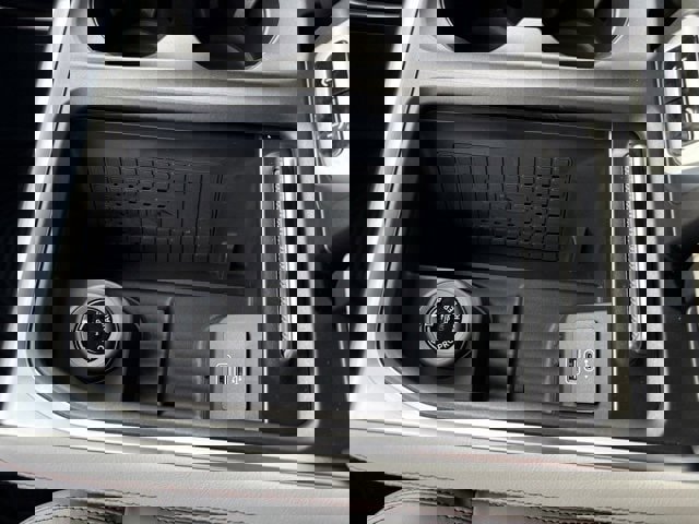 New 2025 Ford Expedition Max Active image 45