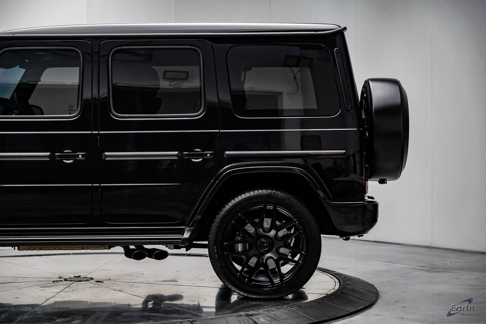 Used 2025 Mercedes-Benz G 63 AMG 4MATIC image 9