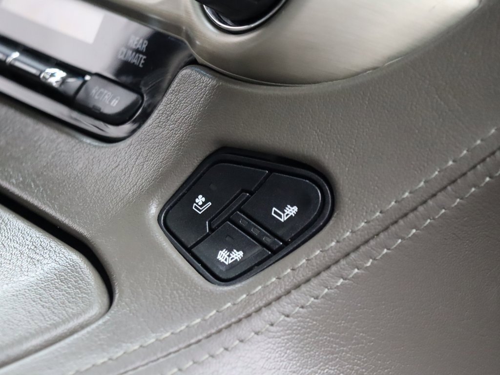 Used 2019 GMC Yukon Denali w/ Denali Ultimate Package image 33