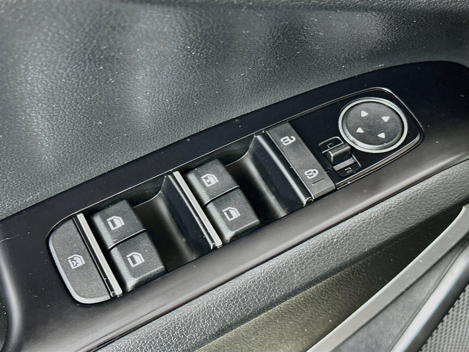 Used 2021 Kia Soul LX FWD image 17