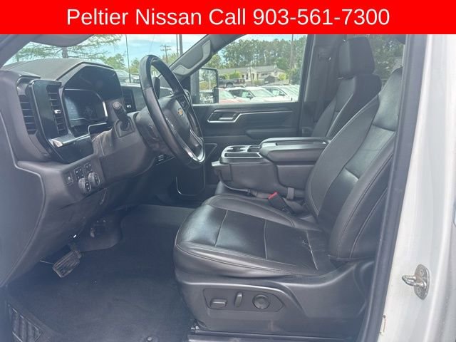 Used 2024 Chevrolet Silverado 2500 LTZ image 9