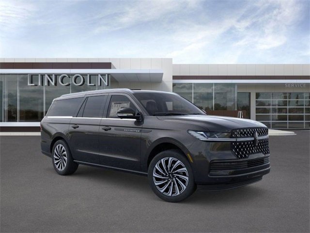New 2025 Lincoln Navigator L Black Label image 7