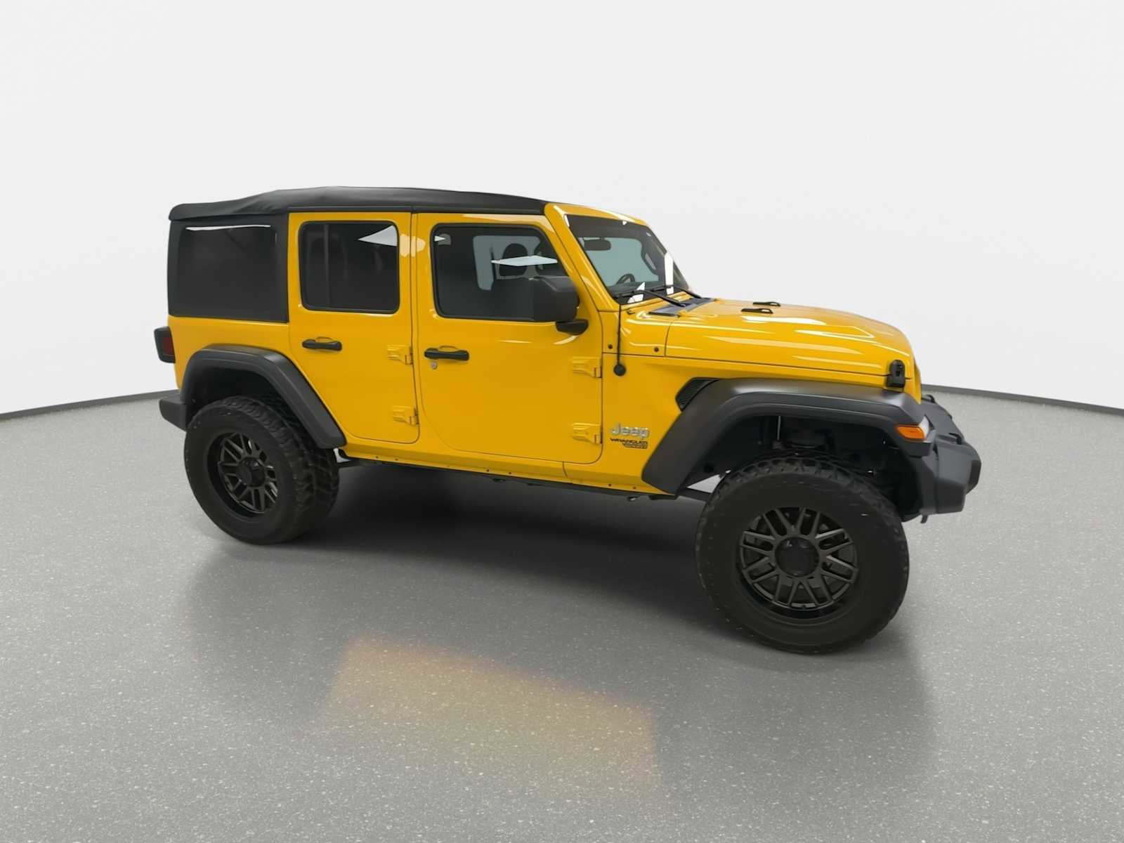 Used 2020 Jeep Wrangler Unlimited Sport S image 2