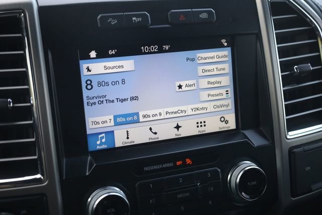 Used 2016 Ford F150 Platinum w/ Equipment Group 701A Luxury image 17