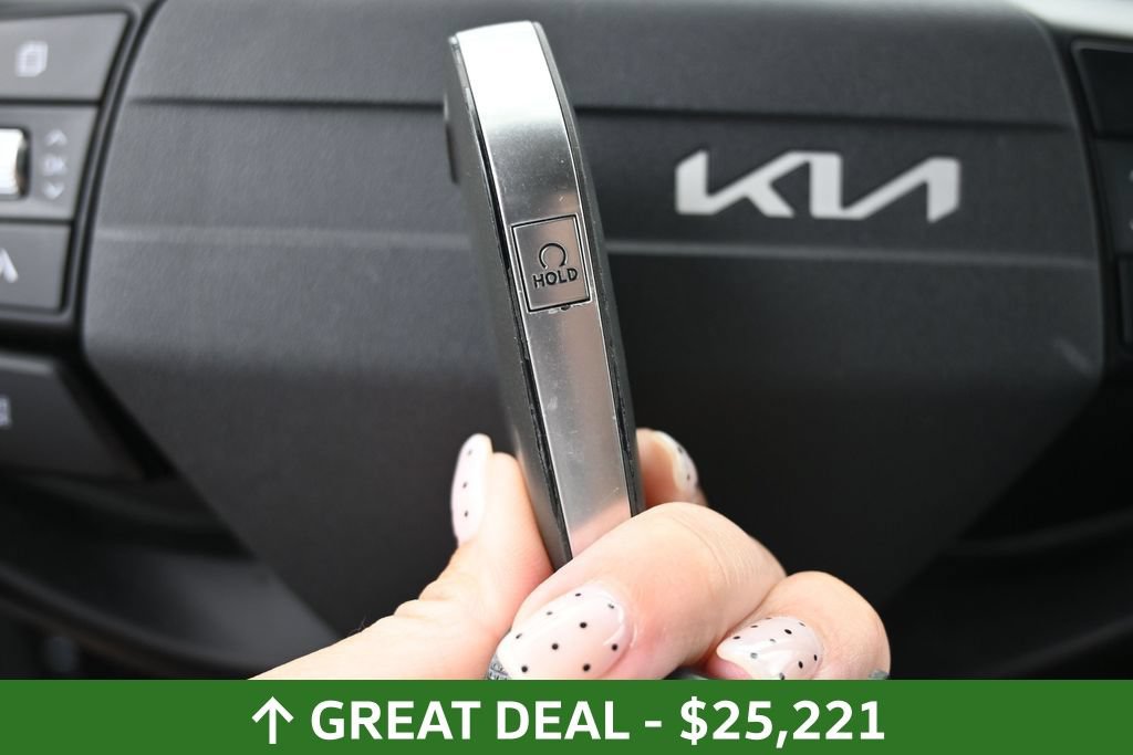 Used 2026 Kia Sportage LX FWD image 33