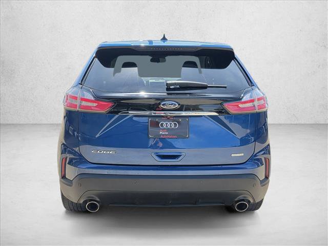 Used 2020 Ford Edge SE FWD image 4