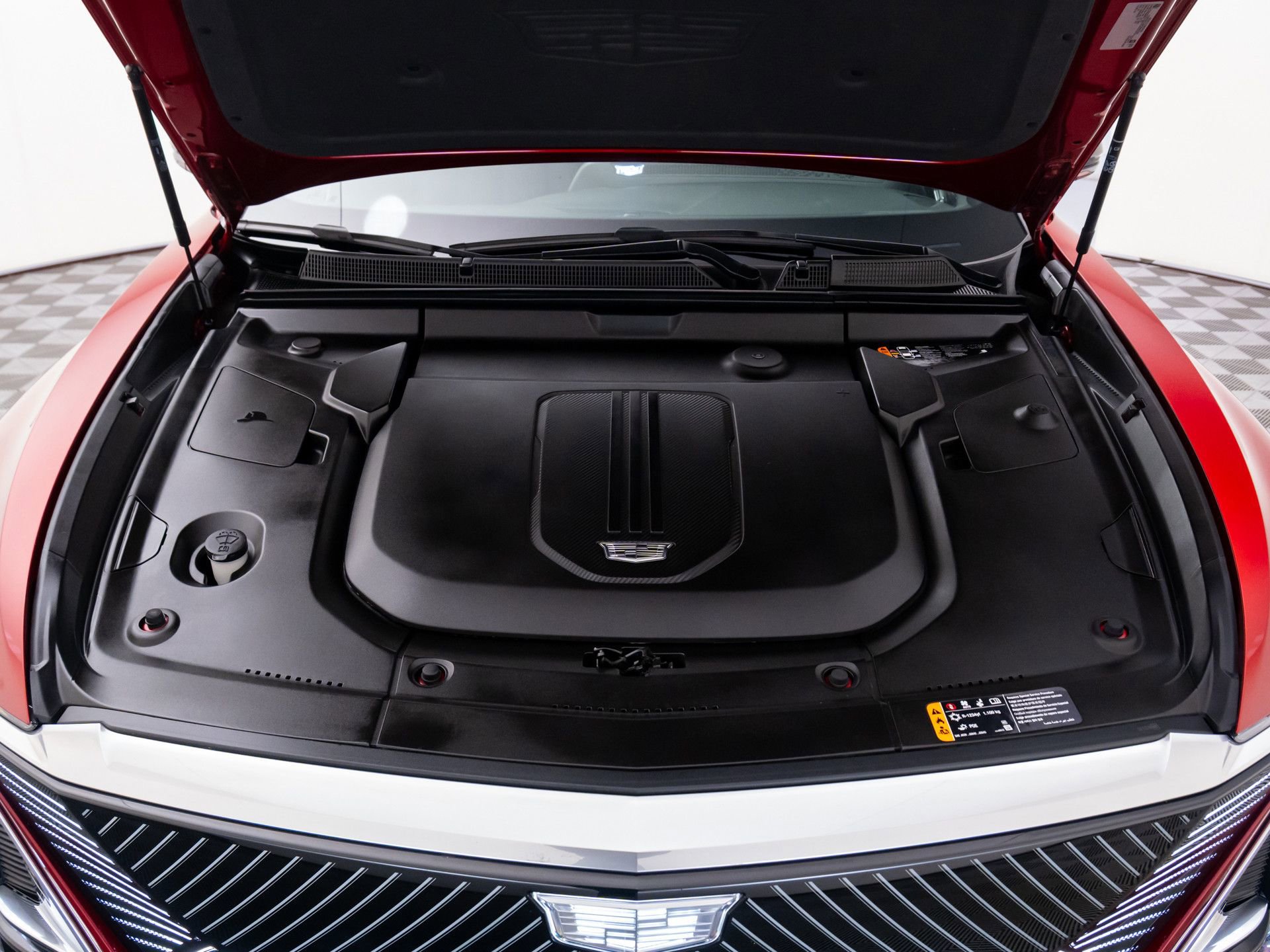 Certified 2024 Cadillac Lyriq Luxury w/ LPO, Floor Liner Package image 36