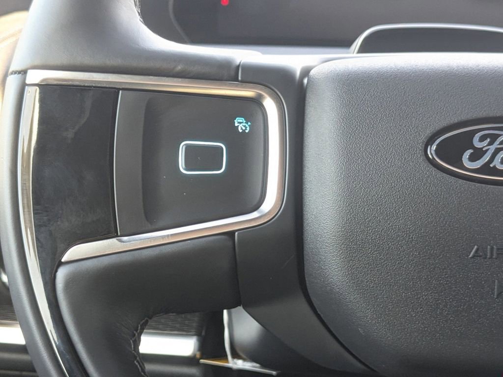 New 2025 Ford Expedition Max Platinum w/ Stealth Performance Package image 29