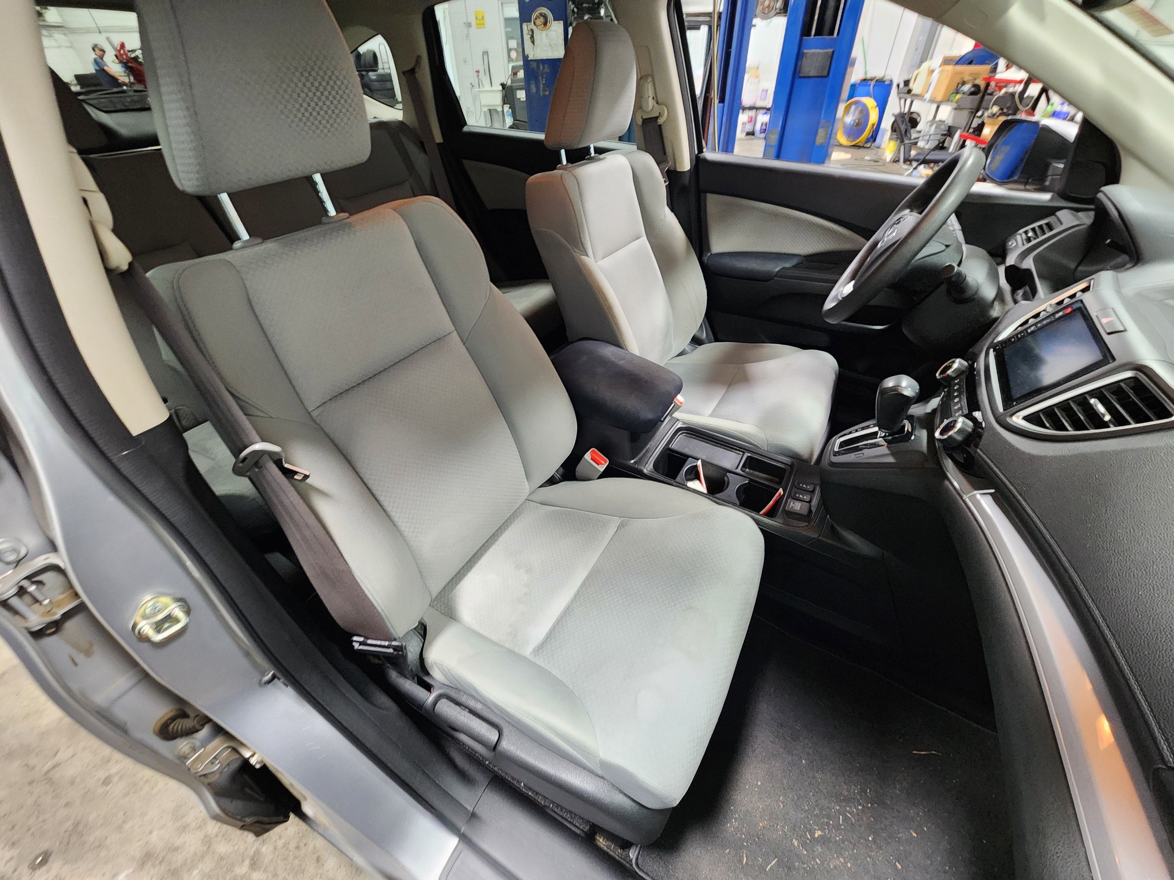 Used 2015 Honda CR-V EX image 8