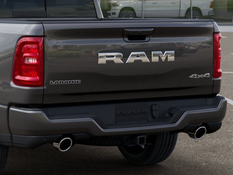 New 2026 RAM 1500 Laramie AWD/4WD image 13