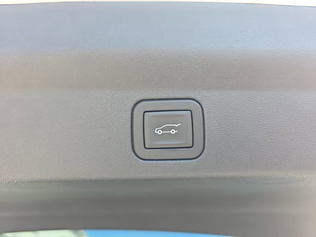 New 2025 Cadillac Escalade IQ Sport 2 image 15