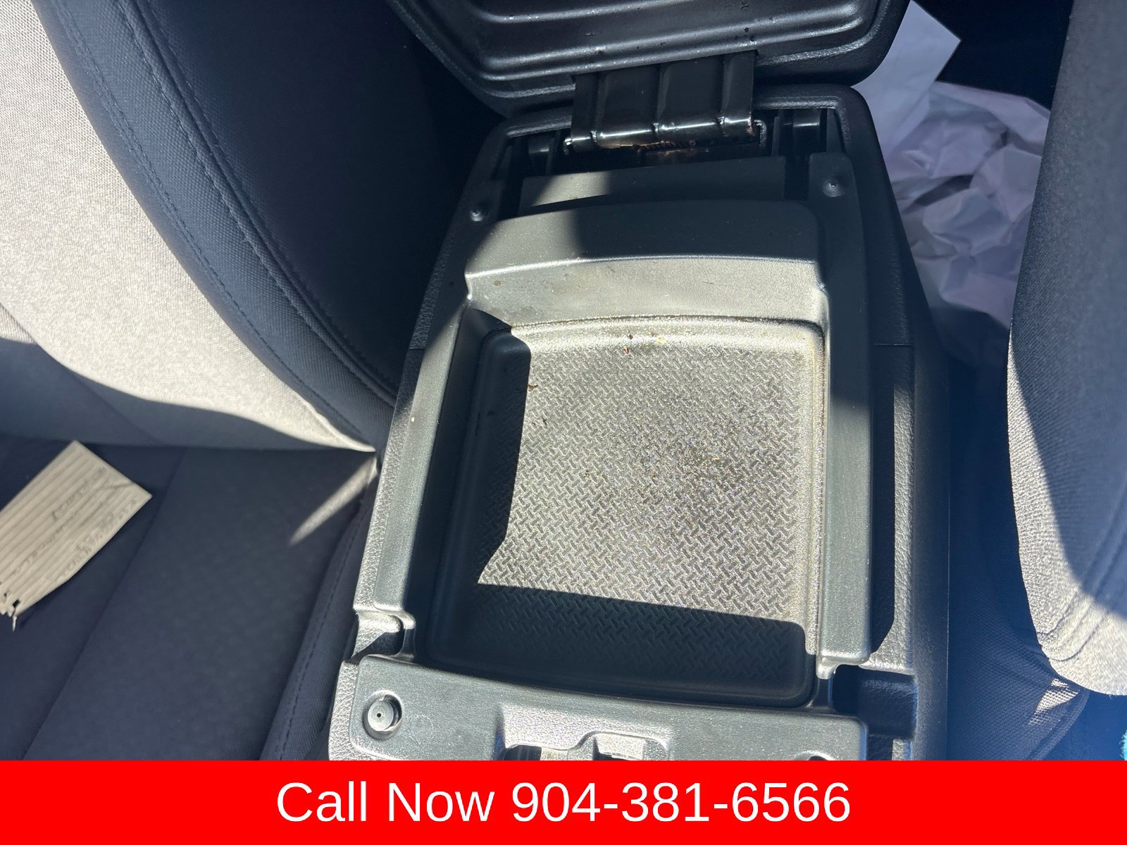 Used 2015 Jeep Wrangler Sport AWD/4WD image 32