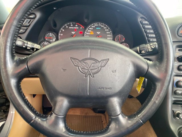 Used 2004 Chevrolet Corvette Convertible w/ Preferred Equipment Group RWD image 16