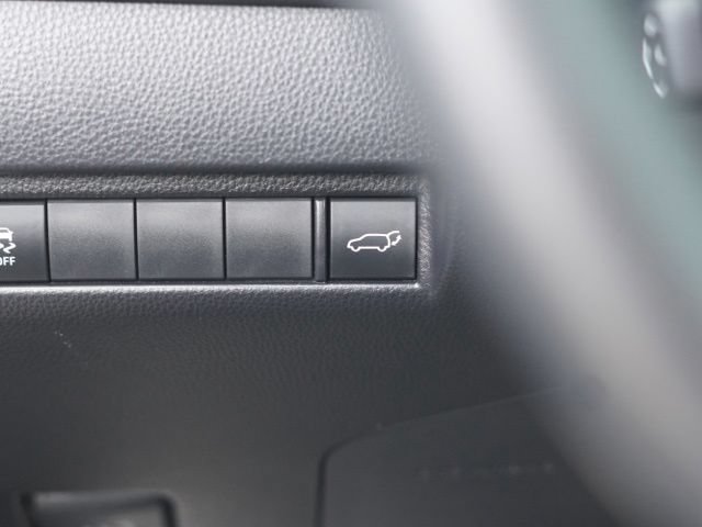 Used 2023 Toyota Venza Nightshade AWD/4WD image 20