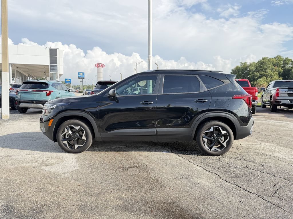 Certified 2025 Kia Seltos S AWD/4WD image 8