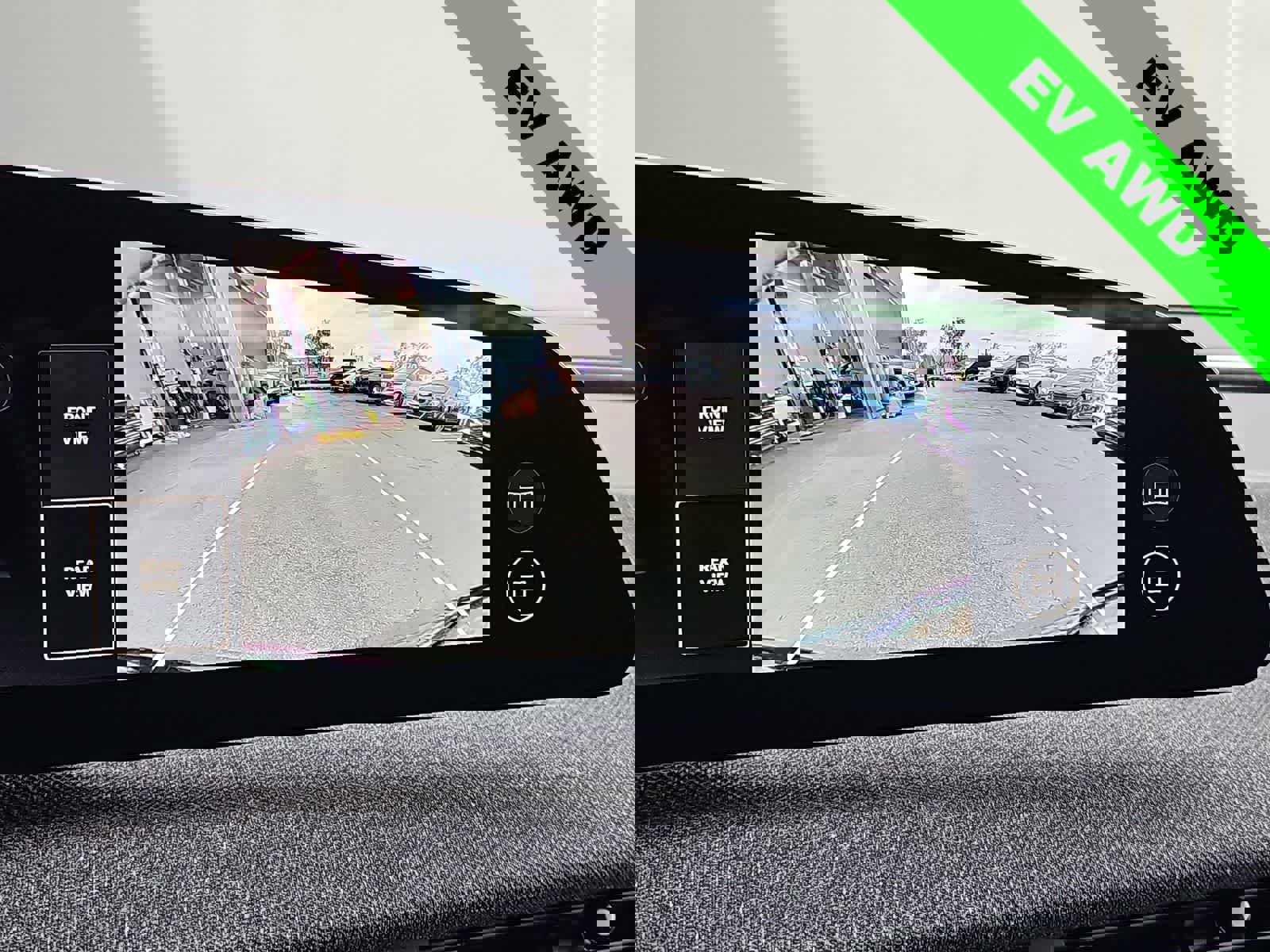 Used 2024 Lucid Air Touring image 25