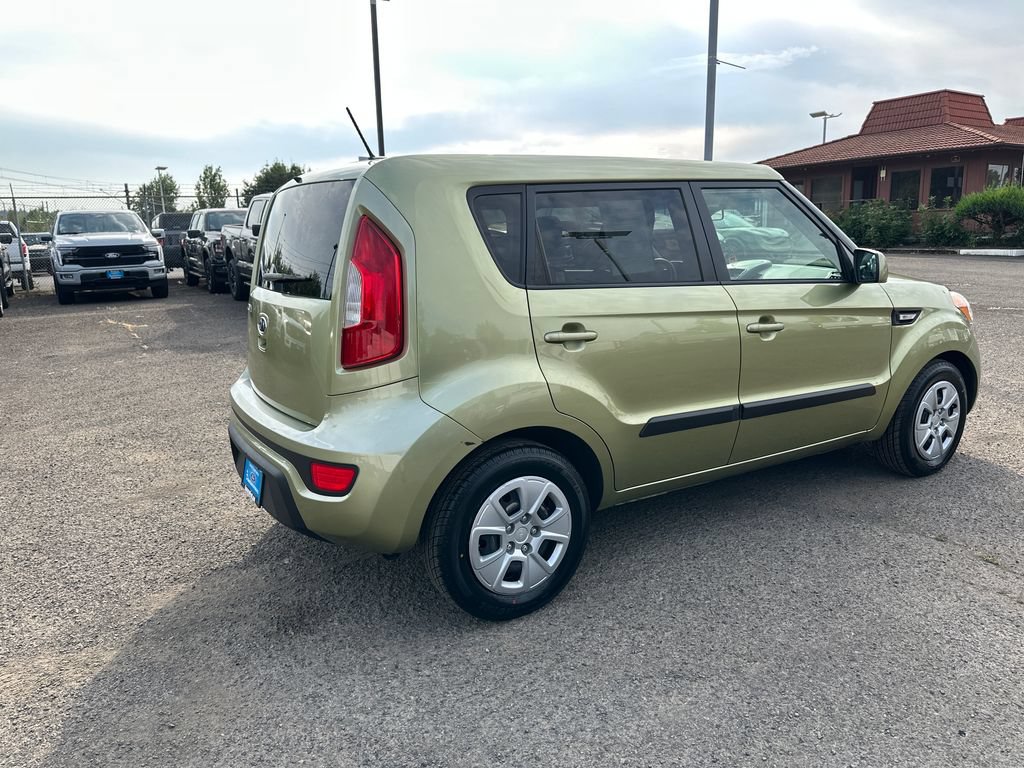 Used 2012 Kia Soul FWD image 7