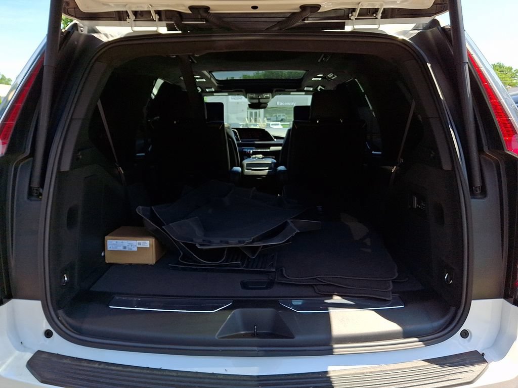 Used 2023 Cadillac Escalade V w/ LPO, ONYX Package AWD/4WD image 35