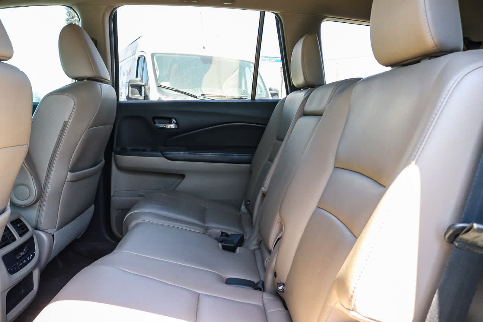 Used 2016 Honda Pilot EX-L image 22