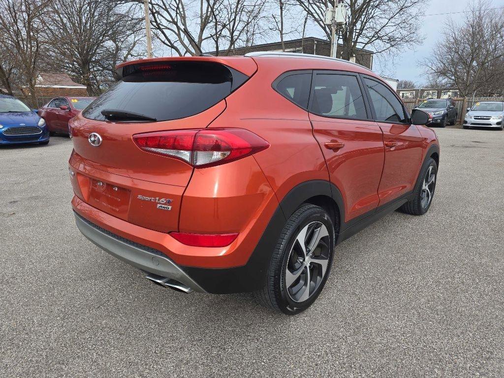 Used 2016 Hyundai Tucson Sport image 5