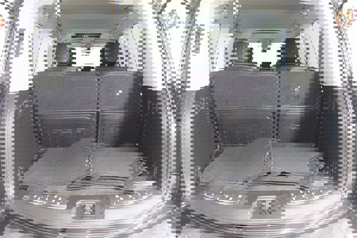 Used 2023 INFINITI QX80 Premium Select w/ All-Season Package image 53