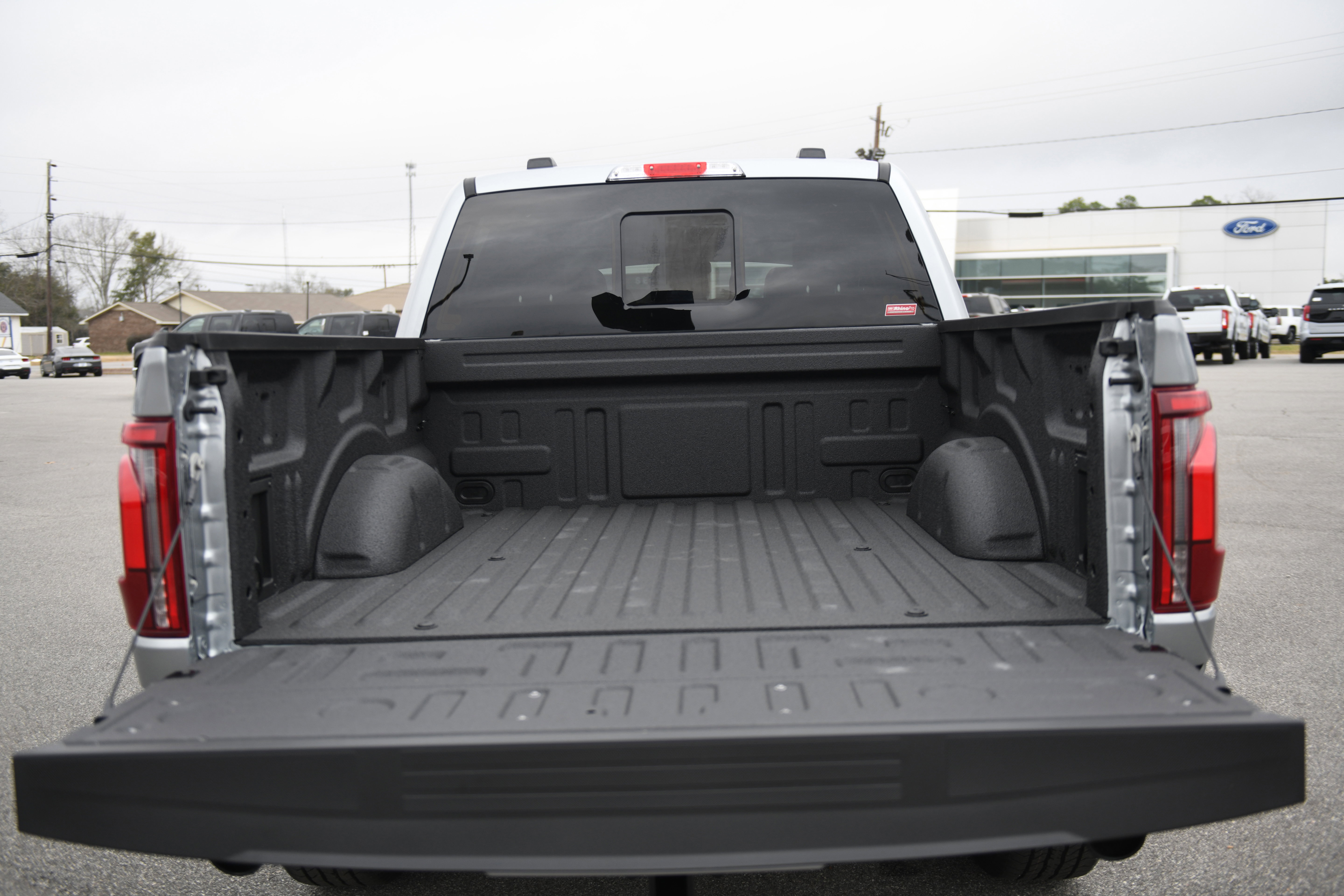 New 2026 Ford F150 Lariat w/ Equipment Group 501A Mid image 16