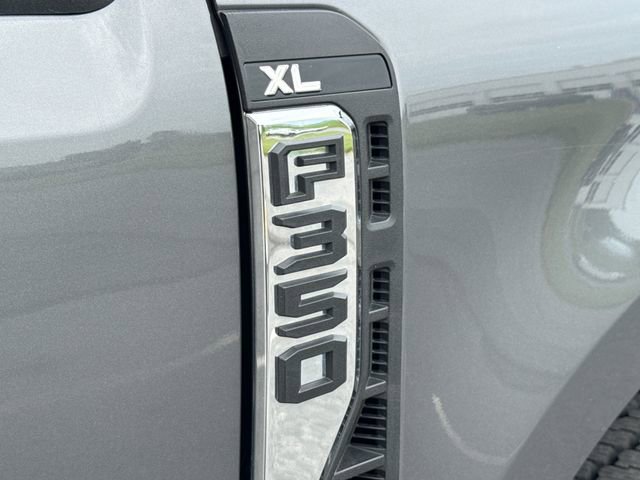 Used 2023 Ford F350 XL AWD/4WD image 16