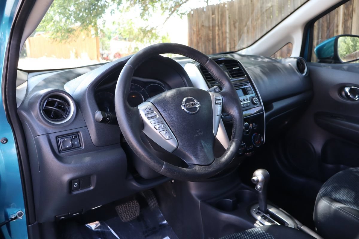 Used 2015 Nissan Versa Note SV FWD image 15