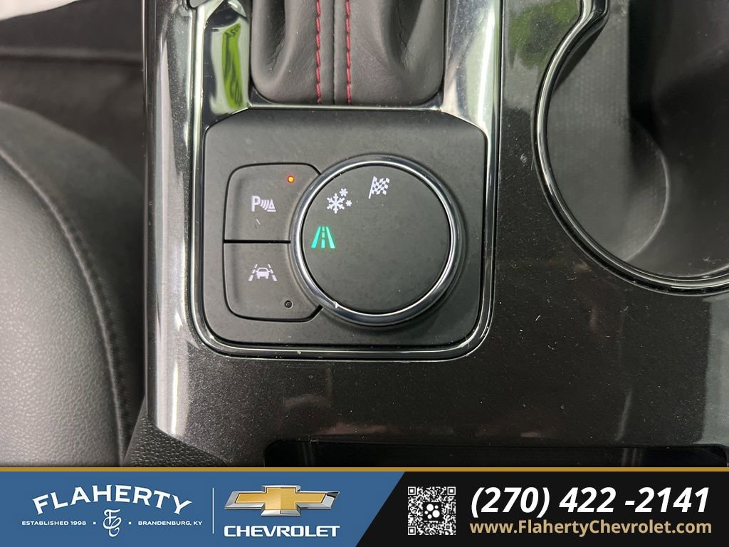 Used 2024 Chevrolet Blazer RS FWD image 32