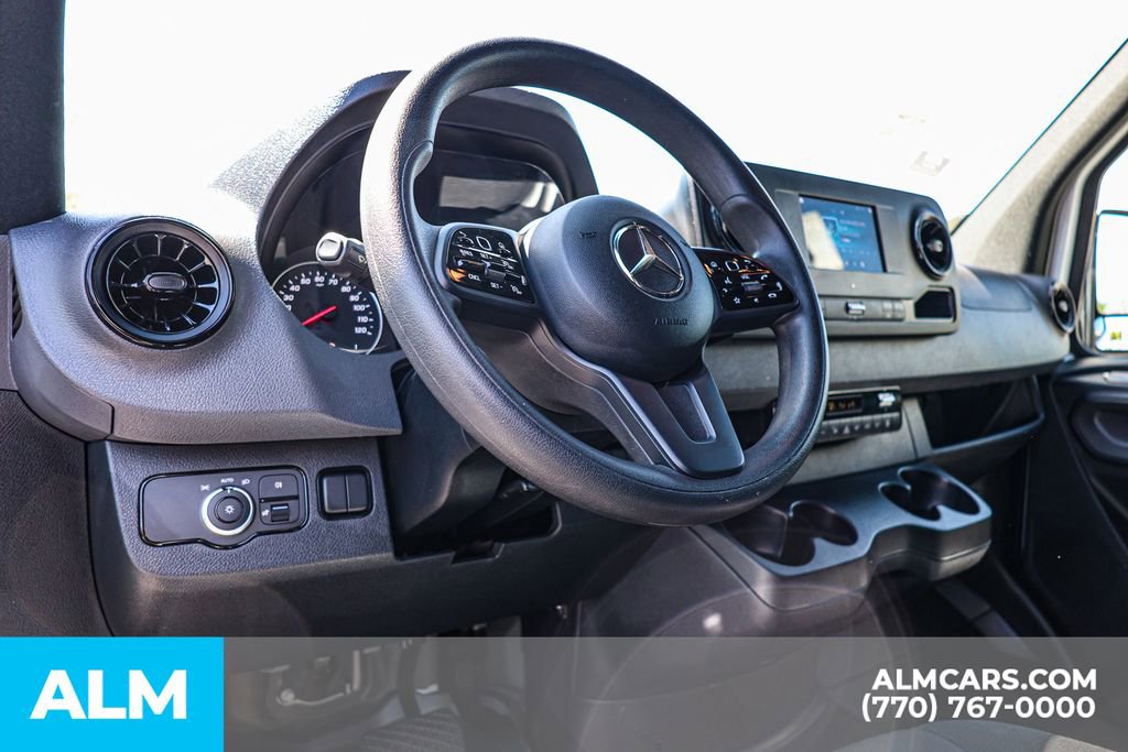 Used 2024 Mercedes-Benz Sprinter 2500 image 29