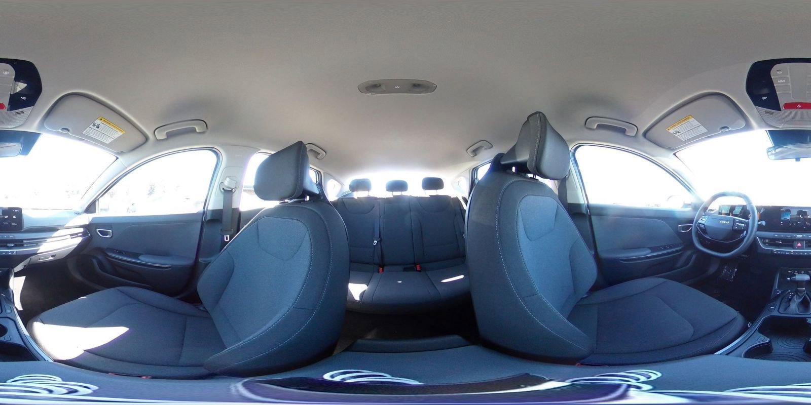 Used 2025 Kia K4 FWD image 43