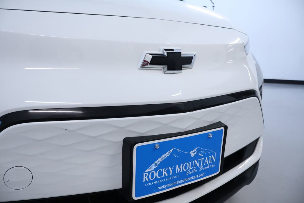 Used 2023 Chevrolet Bolt LT w/ Driver Confidence Package image 9
