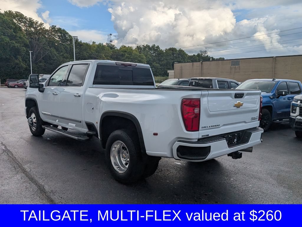 Used 2026 Chevrolet Silverado 3500 High Country w/ High Country Premium Package AWD/4WD image 6