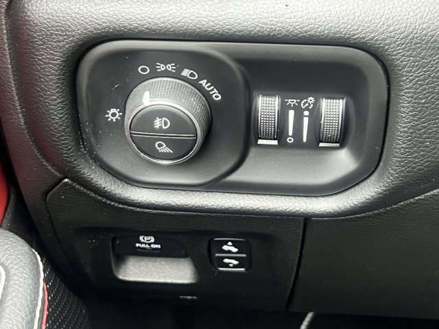 Used 2019 RAM 1500 Rebel w/ Rebel Level 2 Equipment Group AWD/4WD image 22