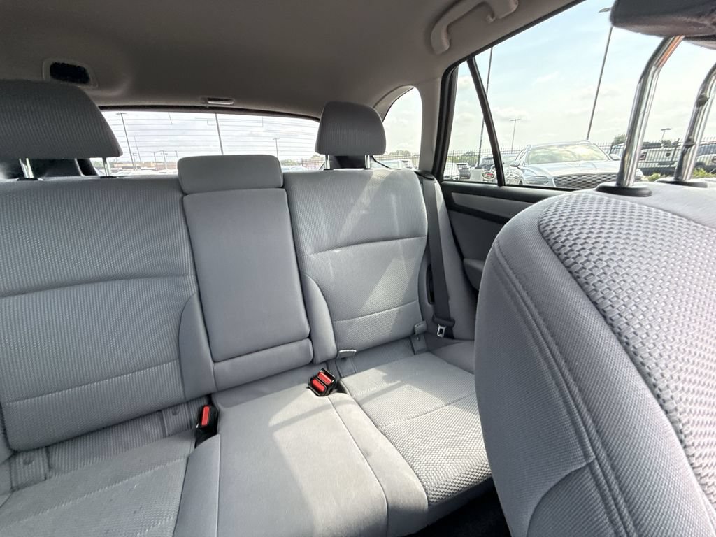 Used 2019 Subaru Outback 2.5i Premium AWD/4WD image 14