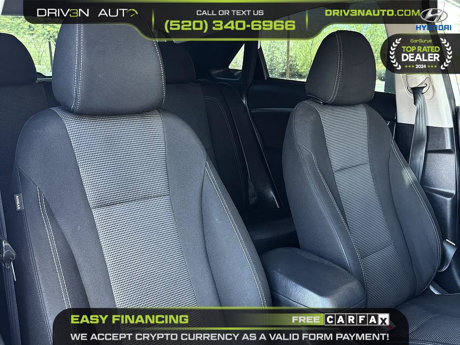 Used 2017 Hyundai Elantra GT FWD image 15