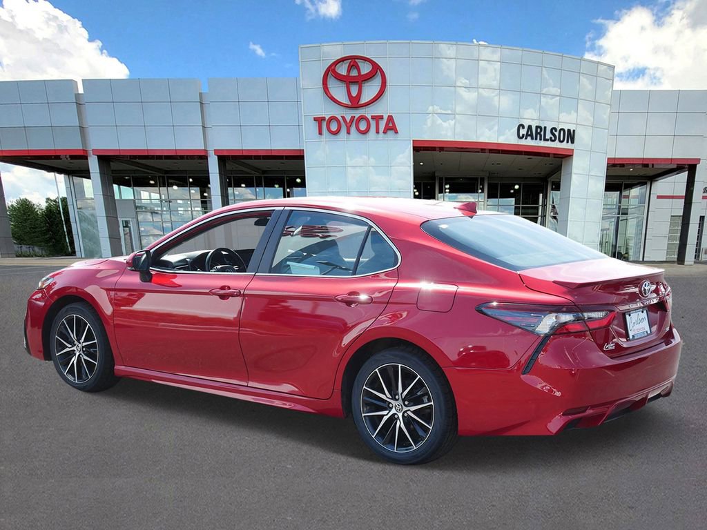 Certified 2023 Toyota Camry SE FWD image 6