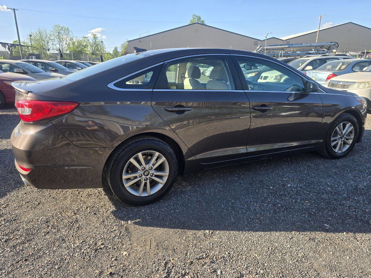 Used 2016 Hyundai Sonata SE FWD image 7