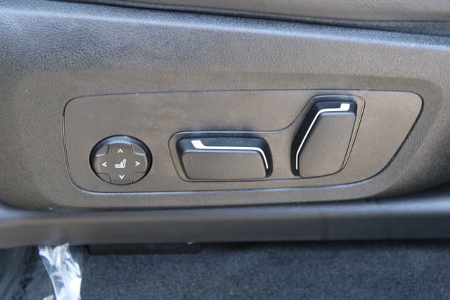 Used 2025 BMW X4 xDrive30i AWD/4WD image 37