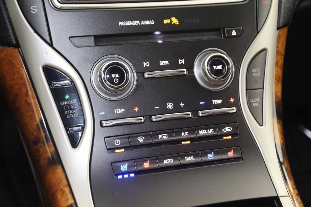 Used 2018 Lincoln MKX Reserve w/ Lincoln MKX Climate Package AWD/4WD image 28