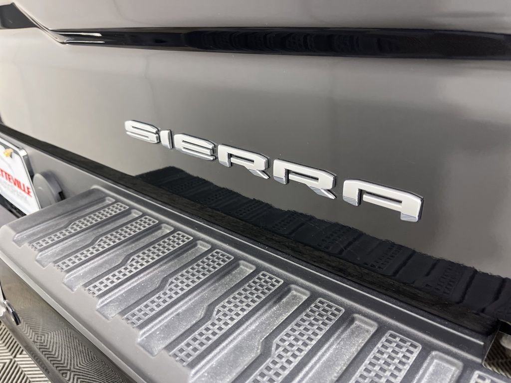 Certified 2025 GMC Sierra 1500 Denali image 3