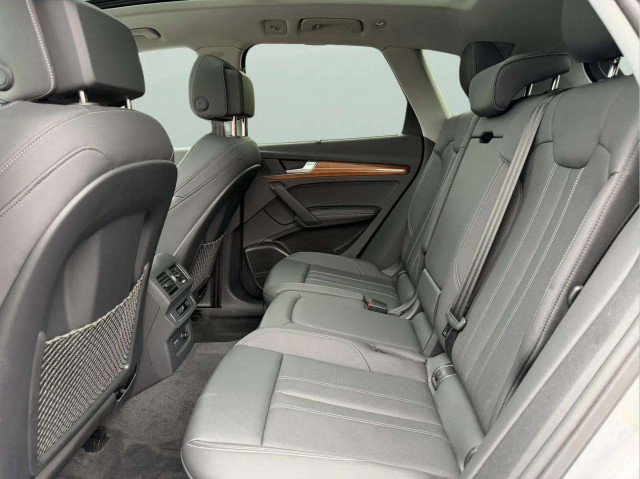 Certified 2023 Audi Q5 2.0T Premium Plus w/ Premium Plus Package AWD/4WD image 24
