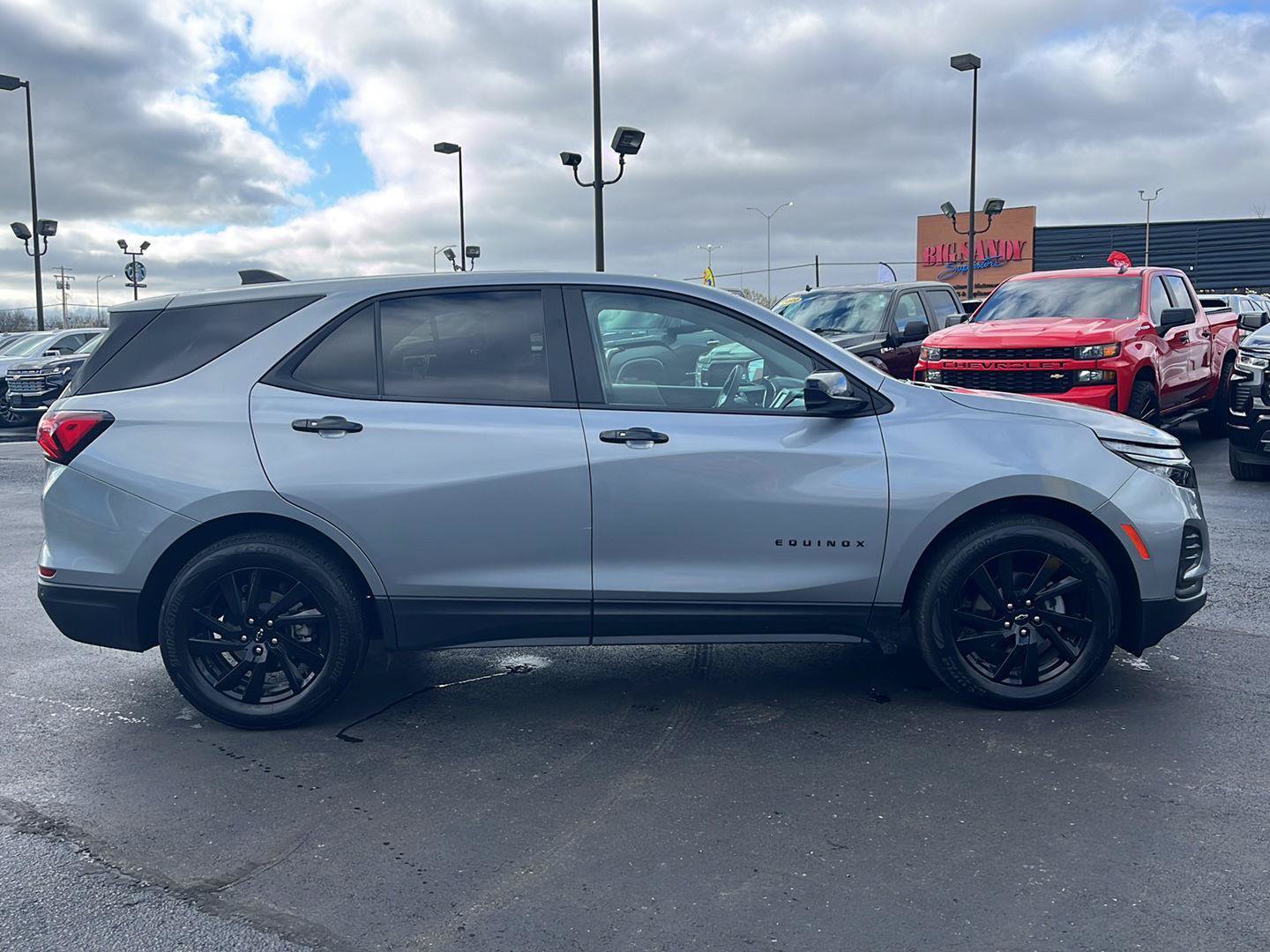 Used 2024 Chevrolet Equinox LS w/ LS Convenience Package FWD image 6